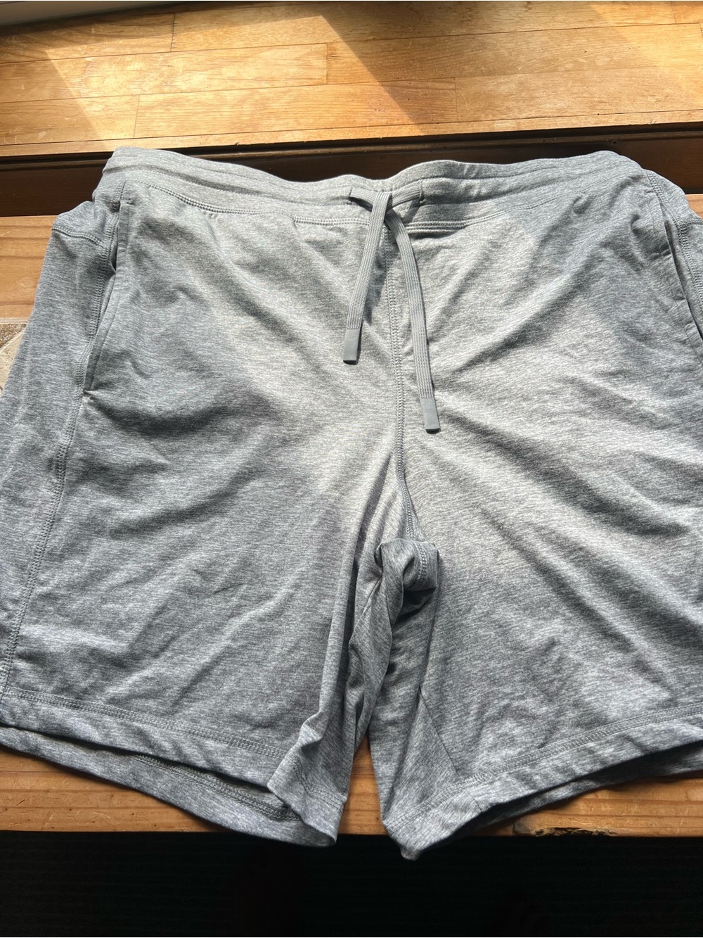 Athletic Works Dri Works Men Gray Solid Polyester Knit Shorts Pockets L  # 426